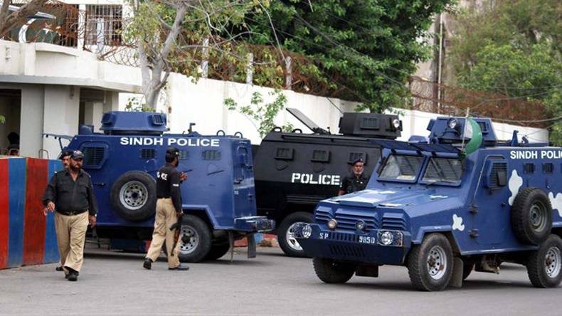 کراچی میں مبینہ  پولیس مقابلہ۔۔۔اصل کہانی سامنے آگئی