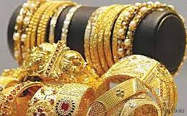 خواتین کیلئے اچھی خبر،سونے کی قیمت کم ہو گئی
