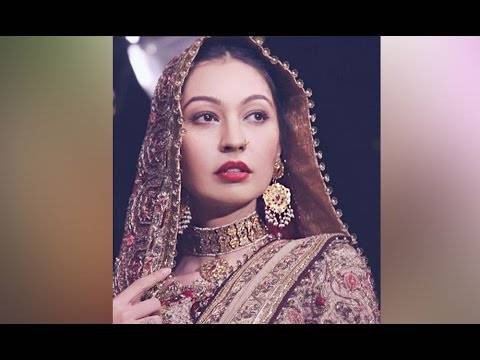 کچھ تو لوگ کہیں گے۔۔۔ معروف اداکارہ نے طلاق لے لی