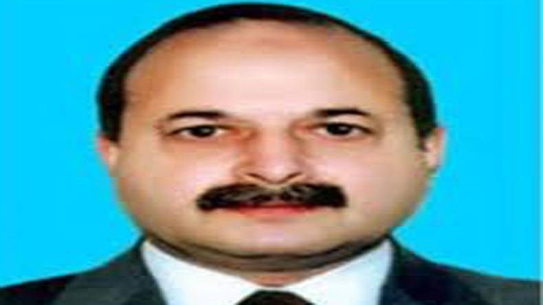 سابق سیکرٹری کابینہ ڈویژن معروف افضل کا کرونا کے باعث انتقال