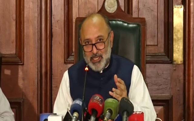 پنجاب کابینہ میں دو نئے وزرا کو محکمے الاٹ کر دیئے گئے ،فیاض چوہان سے ایک وزارت واپس