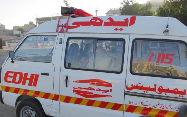  کراچی،فیکٹری کا بوائلر دھماکے سے پھٹ گیا ،چھت گرنے سے8 افراد جا ں بحق،13 افراد زخمی