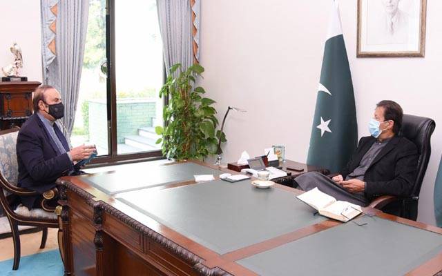 اداروں پر انگلیاں اٹھانےوالے جمہوریت کے علمبردار نہیں : وزیراعظم