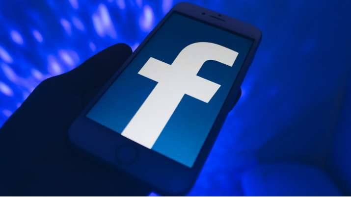 فیس بک پر دوستی کی ریکویسٹ بھیج کر پاکستانیوں کو لوٹنے والا غیر ملکی گروہ لا ہو ر سے گرفتار