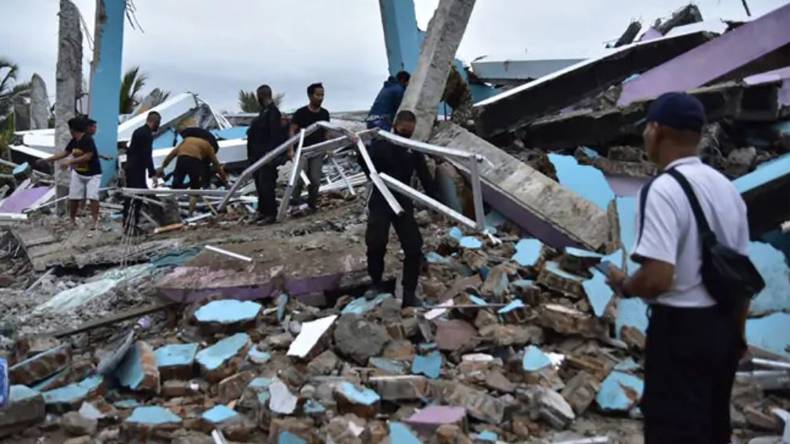 انڈونیشیا میں 6.2شدت کا زلزلہ،34 افراد ہلاک،سینکڑوں زخمی