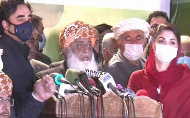  عمران اور اسکی لابی کشمیر کی تقسیم کا سوچ رہے ہیں،فضل الرحمان