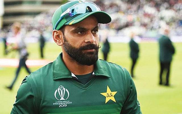 محمد حفیظ نے ایک بار پھر وکٹ کیپر محمد رضوان کی تعریف کر دی