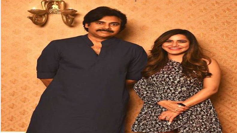 ’’ آپ ہمیشہ میرا پہلا پیار رہیں گے پون کلیان‘‘