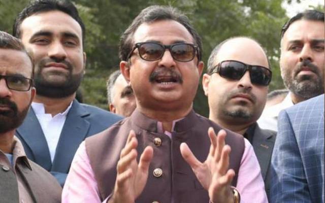 کراچی: اپوزیشن لیڈر سندھ اسمبلی حلیم عادل شیخ کی طبیعت پھر بگڑ گئی، ہسپتال منتقل