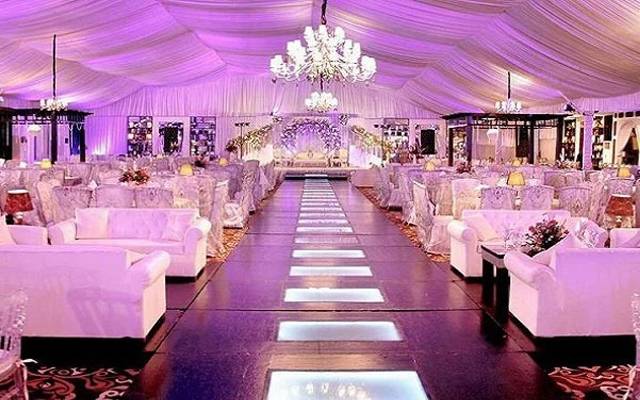 کوروناکیسز:شادی ہالز بند کرنے،سکولو ں کھلنے کے طریقہ کار پر غور