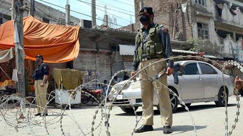 برطانوی کورونا پھیلنے کا خدشہ۔۔ خیبرپختونخوا کے 7 اضلا ع میں بھی پابندیاں