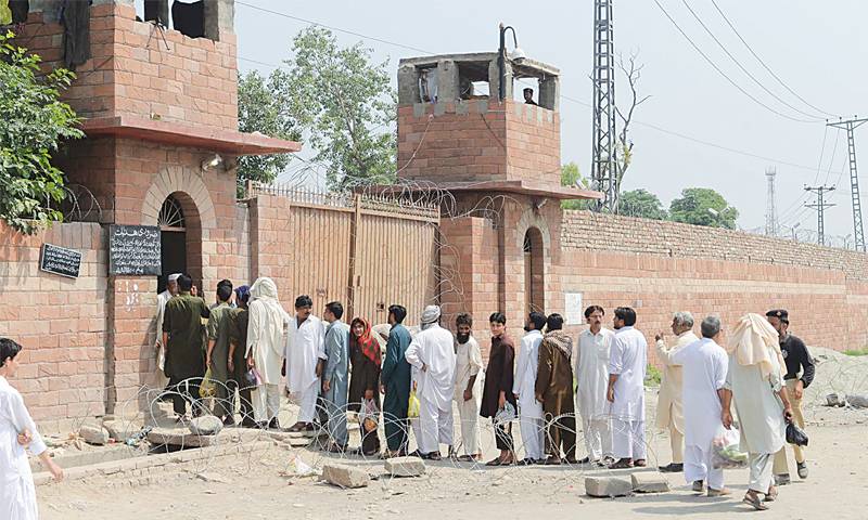 لاہور کی جیلیں کورونا کا گڑھ؟اہم انکشافات