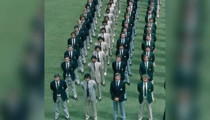 وزیر اعظم عمران خان کی جا نب سے 1983ءکے عالمی کپ کی تصویر شیئر