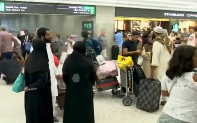 پاکستان نے برطانیہ کو سفری پابندی والے ملکوں کی فہرست سے نکال دیا