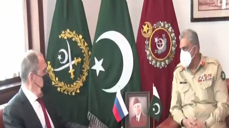  آرمی چیف سے روسی وزیر خارجہ کی ملاقات،دفاعی تعلقات بڑھانے پر اتفاق