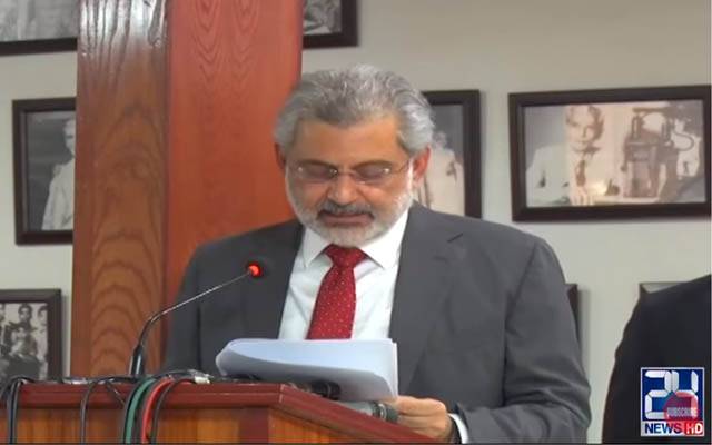 حلف اٹھانے والے ہر شخص پر آئین کی پابندی لازم ہے، جسٹس فائز عیسیٰ