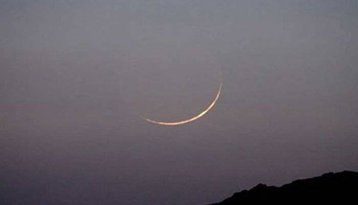 چاند نظر آگیا۔۔سعودی عرب میں پہلا روزہ منگل کو ہوگا