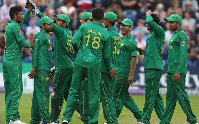 پاکستان کا جنوبی افریقا کیخلاف ٹاس جیت کر فیلڈنگ کافیصلہ , قومی ٹیم میں 3 تبدیلیاں