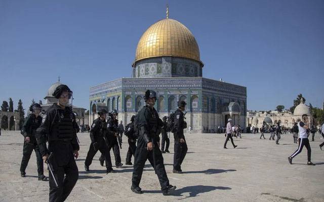 اسرائیلی فوج کا مسجد اقصیٰ میں نمازیوں پر حملہ، اذان پرپابندی لگا دی