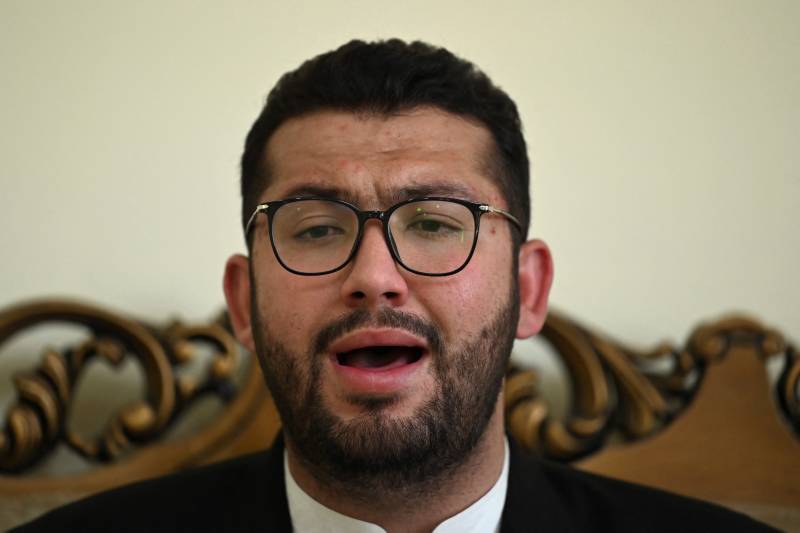 پاکستان کے چیمپئن قاری ’’حسن علی کاسی‘‘ کی سحر انگیز آواز 