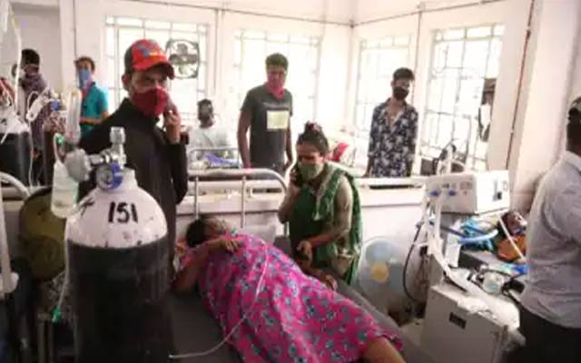 بھارت: کورونا وارڈ میں آتشزدگی سے 14 مریض چل بسے