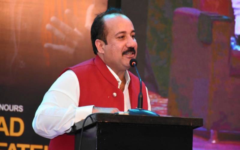 راحت فتح علی خان نےکس بھارتی گلوکارہ کی فرمائش پر مونچھیں رکھ لیں ۔۔دلچسپ انکشاف