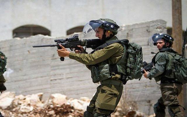 فلسطینی نوجوانوں پر فائرنگ