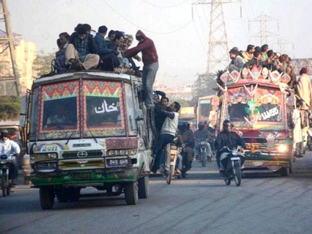 پردیسیوں کیلئے بڑی خبر، ٹرانسپورٹ 10 مئی چلانے کا فیصلہ