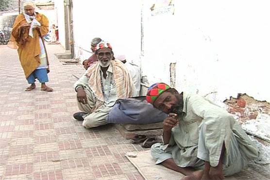 وزیر آباد میں تیز رفتار کار نے بھکاریوں کو کچل دیا، 5 جاں بحق