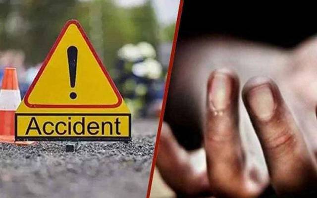 پشاور۔۔ٹریفک حادثے میں 3 افراد جاں بحق۔۔11زخمی