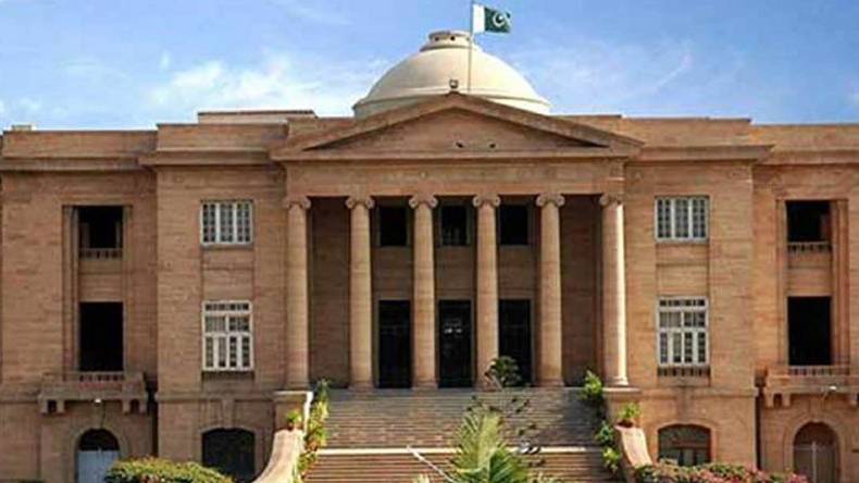  لاپتہ افراد بازیابی کیس:وفاقی سیکرٹری داخلہ  سندھ ہائیکورٹ میں پیش ،غیر مشروط معافی مانگ لی