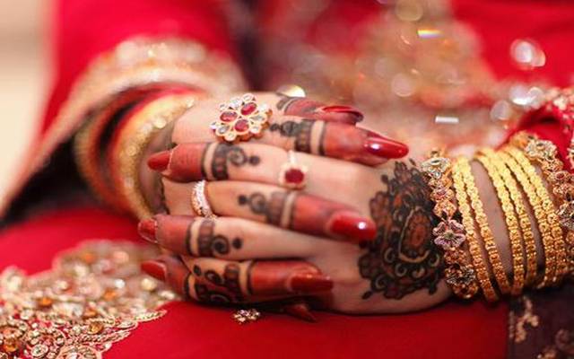 شادی کی رسومات کے دوران دلہن کا انتقال۔۔ دولہا نے کیا کیا؟