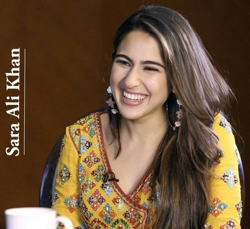 سارہ علی خان کی ایسی تصویر سا منے آگئی کہ دیکھ کر آپ کو بھی جھٹکا لگ جا ئے گا
