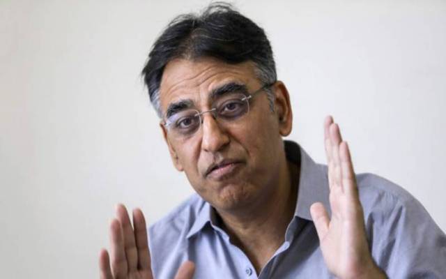 اسد عمر نےکورونا ویکسین کی قلت سے متاثر افراد کو خوشخبری سنا دی