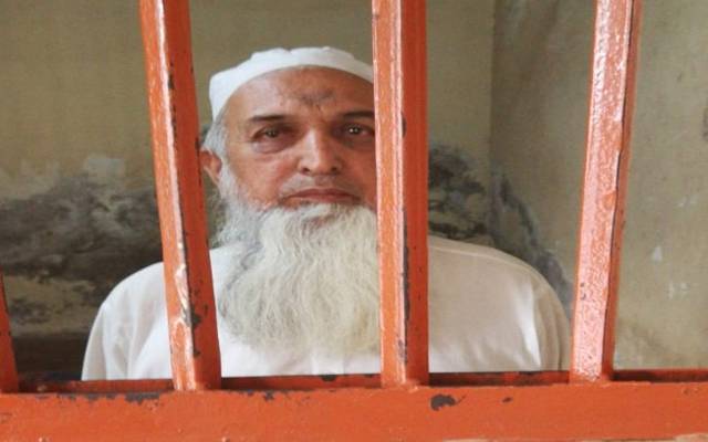 زیادتی کیس۔ شرمندہ ہوں بھٹک گیا تھا۔مفتی عزیز الرحمٰن کا اعتراف جرم 