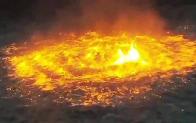 انوکھا واقعہ :سمندر میں آگ لگ گئی