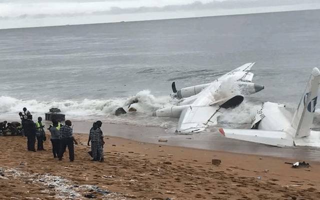 روس:مسافروں سے بھرا طیارہ سمندر میں گر کر تباہ