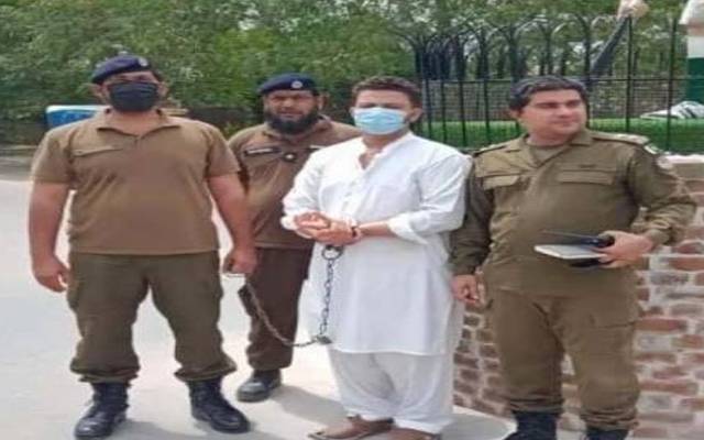  ہاکی لیجنڈ سمیع اللہ کے مجسمے کے ساتھ نازیبا حرکات کرنے والا ملزم گرفتار