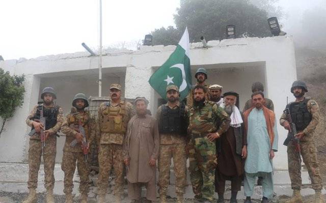 پاکستان نے مزید5 افغان فوجیو ں کو افغان حکام کے سپرد کردیا