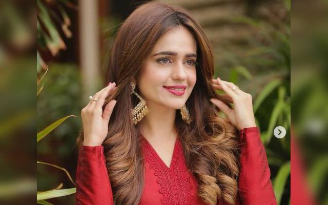 اداکارہ سنبل اقبال کورونا کا شکار ، مداحوں سے دعائوں کی درخواست