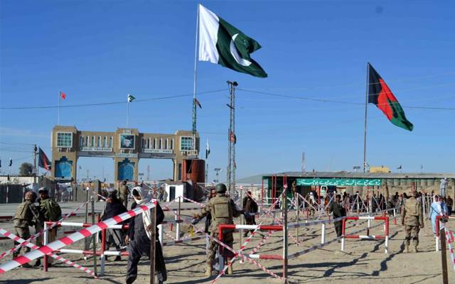 پہلے پاکستان افغان پناہ گزینوں کو داخلے کی اجازت دے۔۔طالبان نے سرحد بند کر دی