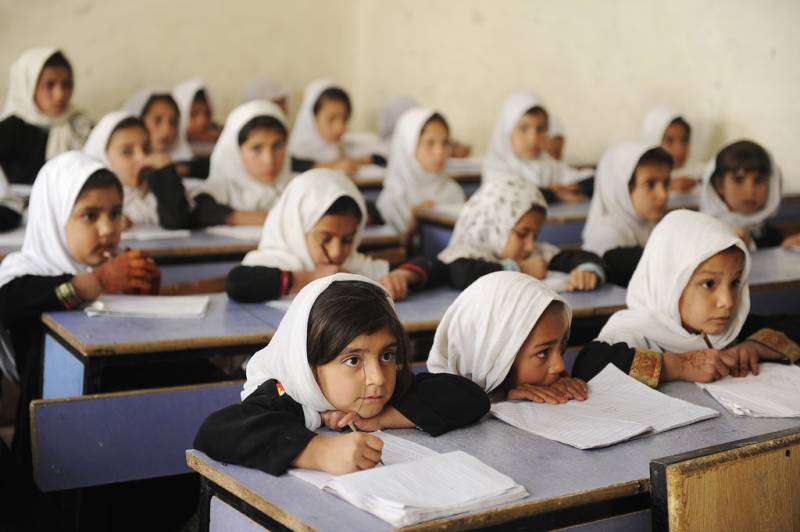 افغانستان: طالبان کا تعلیمی ادارے کھولنے کا عندیہ