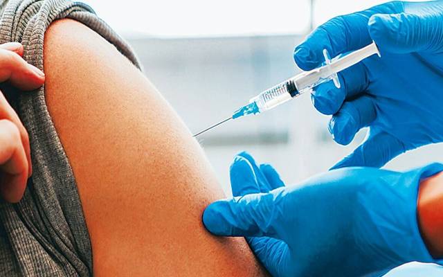 شاباش پاکستان۔۔۔5 کروڑ کورونا ویکسین لگوانے کا سنگ میل عبور