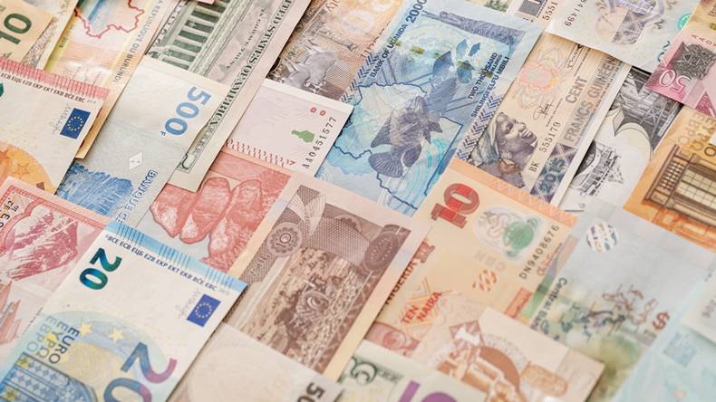 اوپن مارکیٹ میں ڈالر سیمت دیگر کرنسی مہنگی ہو گیئں