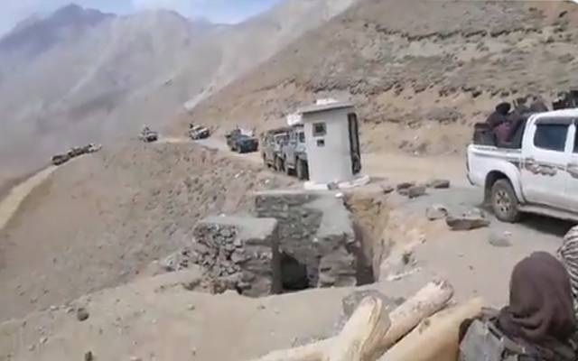 طالبان کی پنج شیر میں پیش قدمی جاری۔ مزاحمتی فورس کی دفاعی لائن توڑنے اور چیک پوسٹوں پر قبضے کا دعویٰ