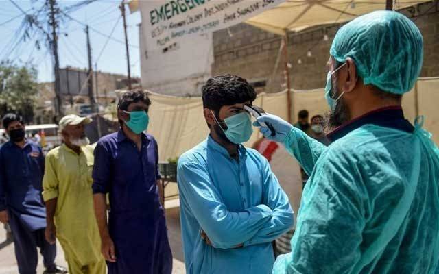 پنجاب: ہائی رسک اضلاع میں پابندیوں پر سختی سے عملدرآمدکرانے کا فیصلہ