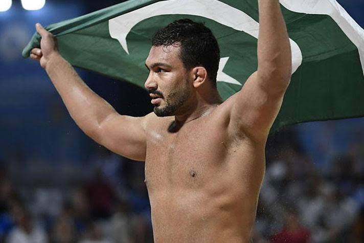 پاکستانی پہلوان انعام بٹ نے چوتھی باربیچ ریسلنگ ورلڈسیریز چیمپئن شپ جیت لی
