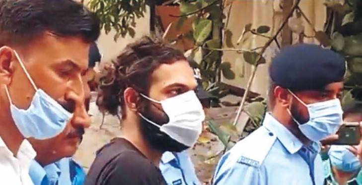 میڈیا والوں کو کمرہ عدالت سے باہر رکھیں۔۔نور مقدم قتل کیس کے مرکزی ملزم کا رعونت بھرا مطالبہ
