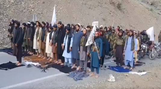 افغان طالبان کی روح پرور ویڈیو ’سجدے ‘ خوب وائرل