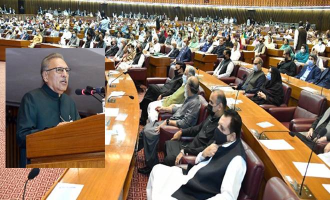  مشترکہ اجلاس۔ حکومتی کارکردگی کو شور شرابے کے ذریعے نہیں روکا جا سکتا۔صدر علوی ۔اپوزیشن کا احتجاج۔واک آؤٹ